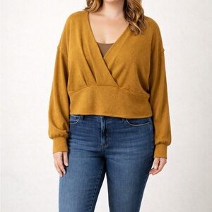 NWT - Free People V-Neck Top
